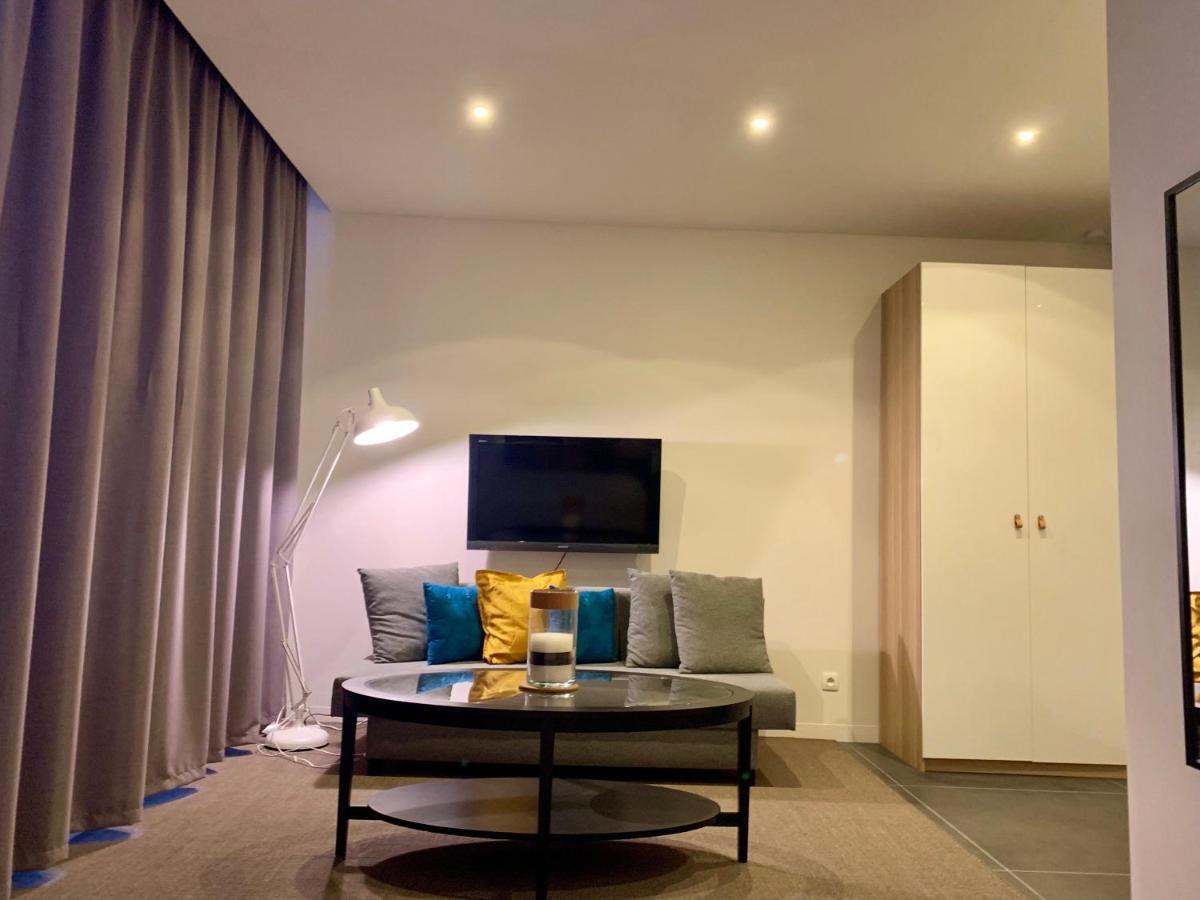 Suite 336 Menen Bagian luar foto